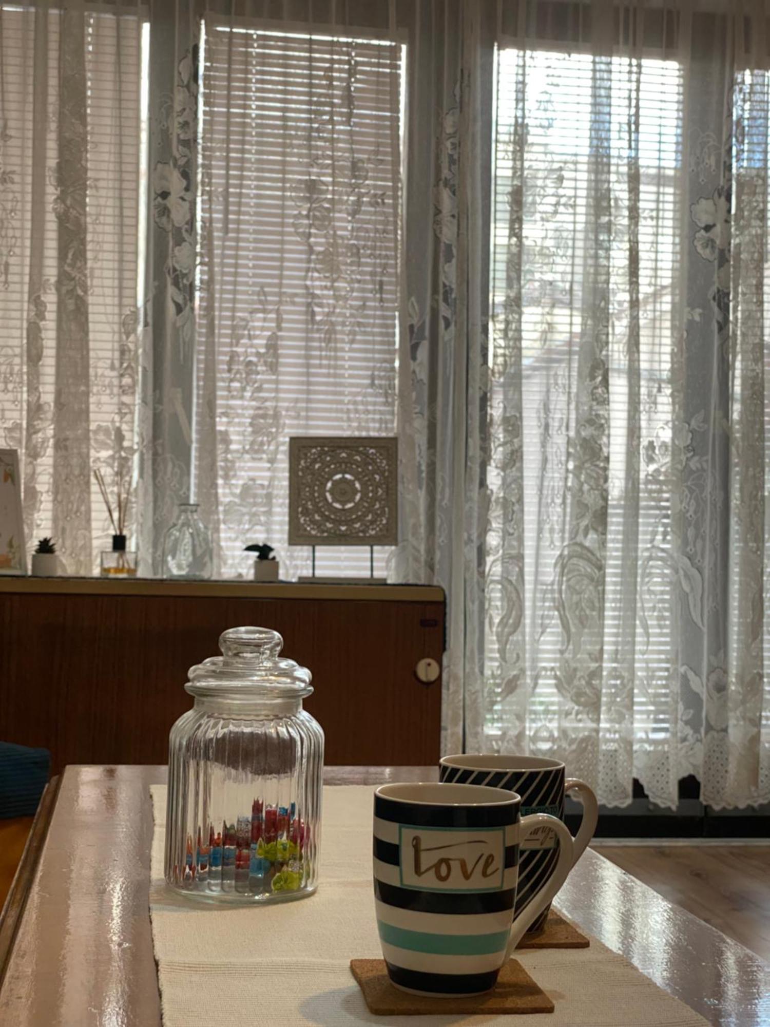 Apartmani Dora Leskovac Leskovac  Eksteriør billede